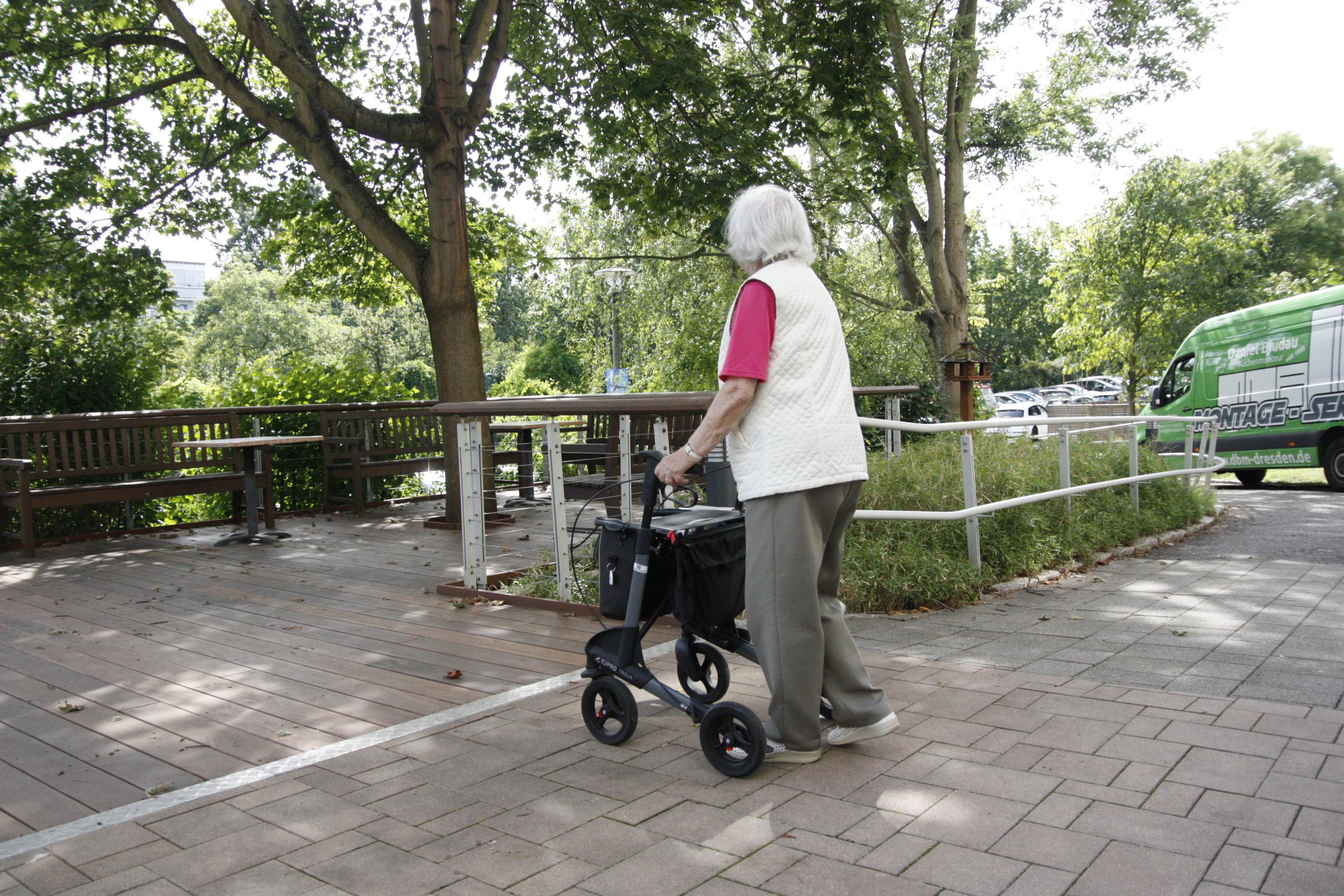 Mobilitätstraining mit Rollator