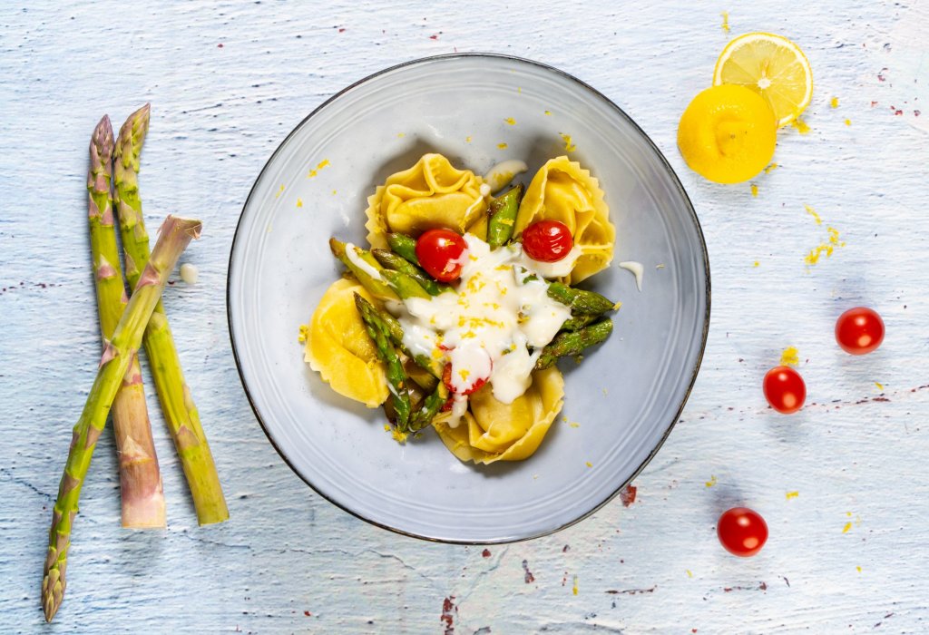 Tortellini mit Spargel